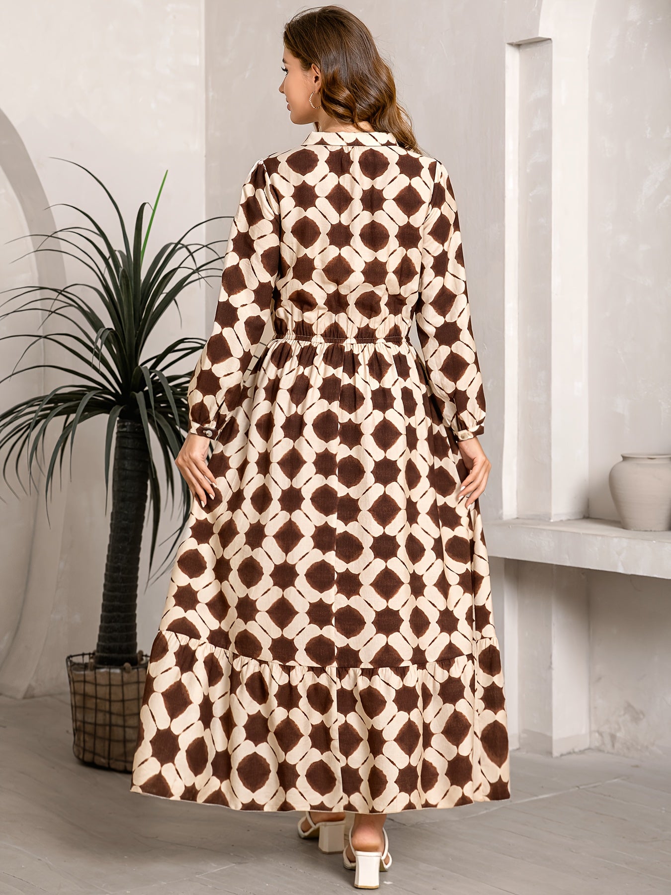 2025 Autumn New Women'S Elegant Geometric Print Maxi Dress - Long Sleeve, Bow Tie Neckline, Adjustable Cuffs, Waist Cincher, Flowy A-Line Skirt for Casual Outings, Dates & Holidays, Casual Outing Attire | Geometric Pattern Dr