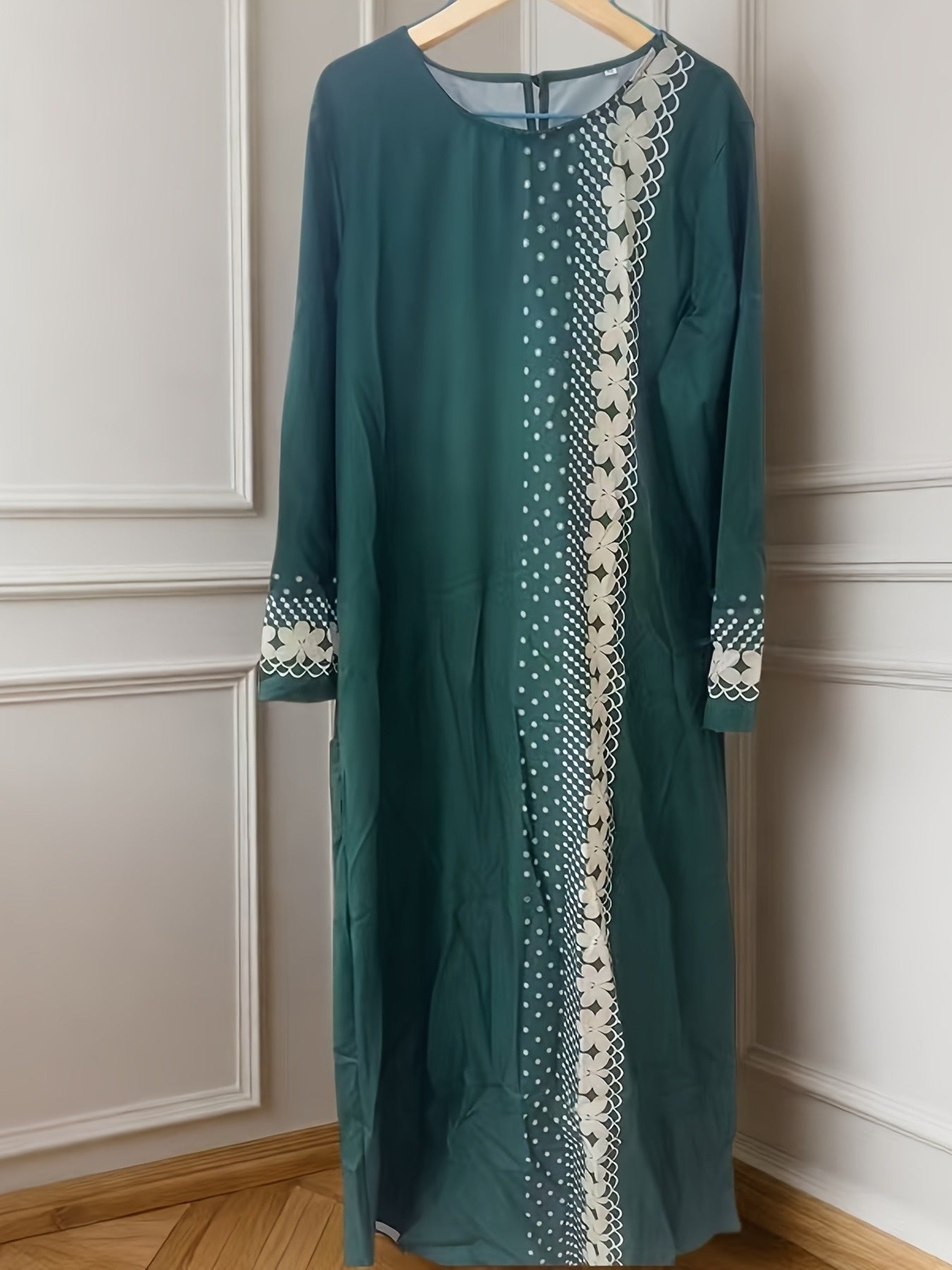 Elegant Women'S Digital Print Kaftan Dress - Navy Blue with Golden Accents, Long Sleeve, Loose Fit, Round Neck, All-Season Wear, Cultural Attire|Elegant Long Dress|Digital Print Dress