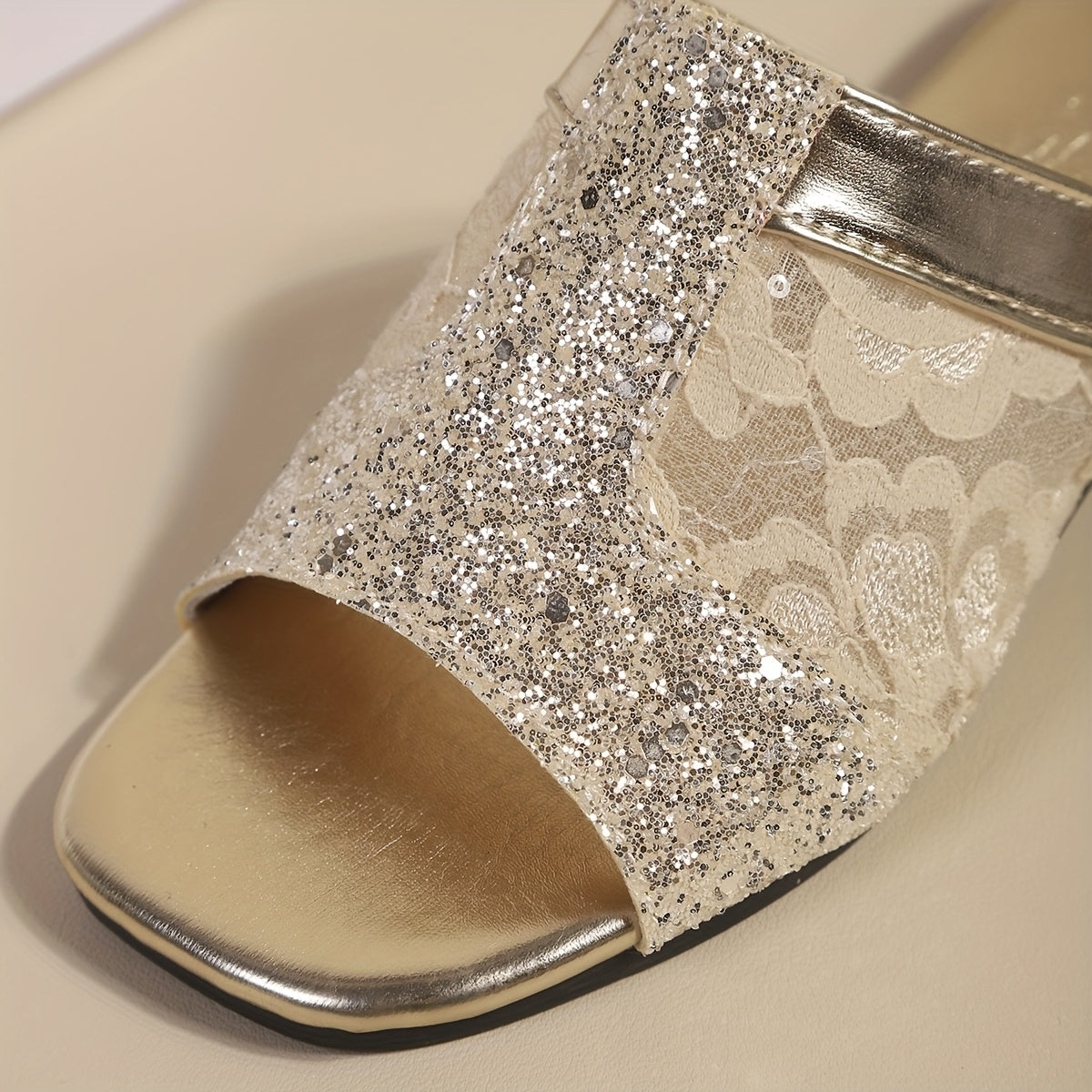 Women'S Glittery Mesh Shoes with Golden-Tone Metallic Accents - Breathable Open-Toe Slip-Ons, Non-Slip Rubber Sole for Travel, Vacation, Daily Wear & Festivals, Festival Footwear, Decorative Embellishments, Comfortable PU Ins