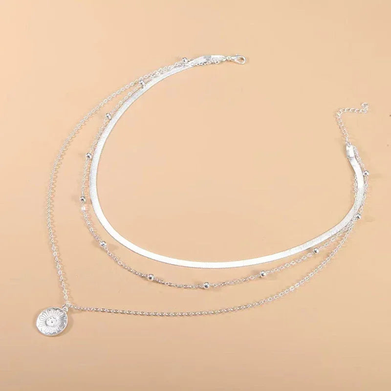 Collier rond à trois couches en argent Sterling 925 pour femmes, chaîne serpent Simple, breloque boule, cadeau de fête, bijoux exquis pour femmes