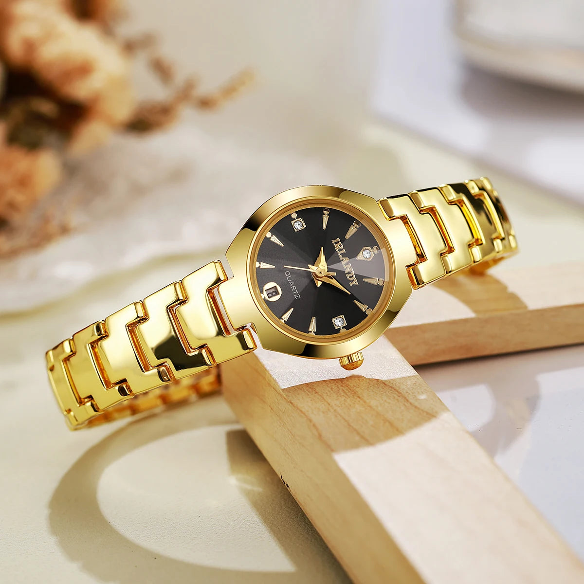 1PC Surprise mystère montre boîte aveugle-luxe femmes montres mode petit cadran calendrier montre à Quartz Reloj Mujer (sans boîte)