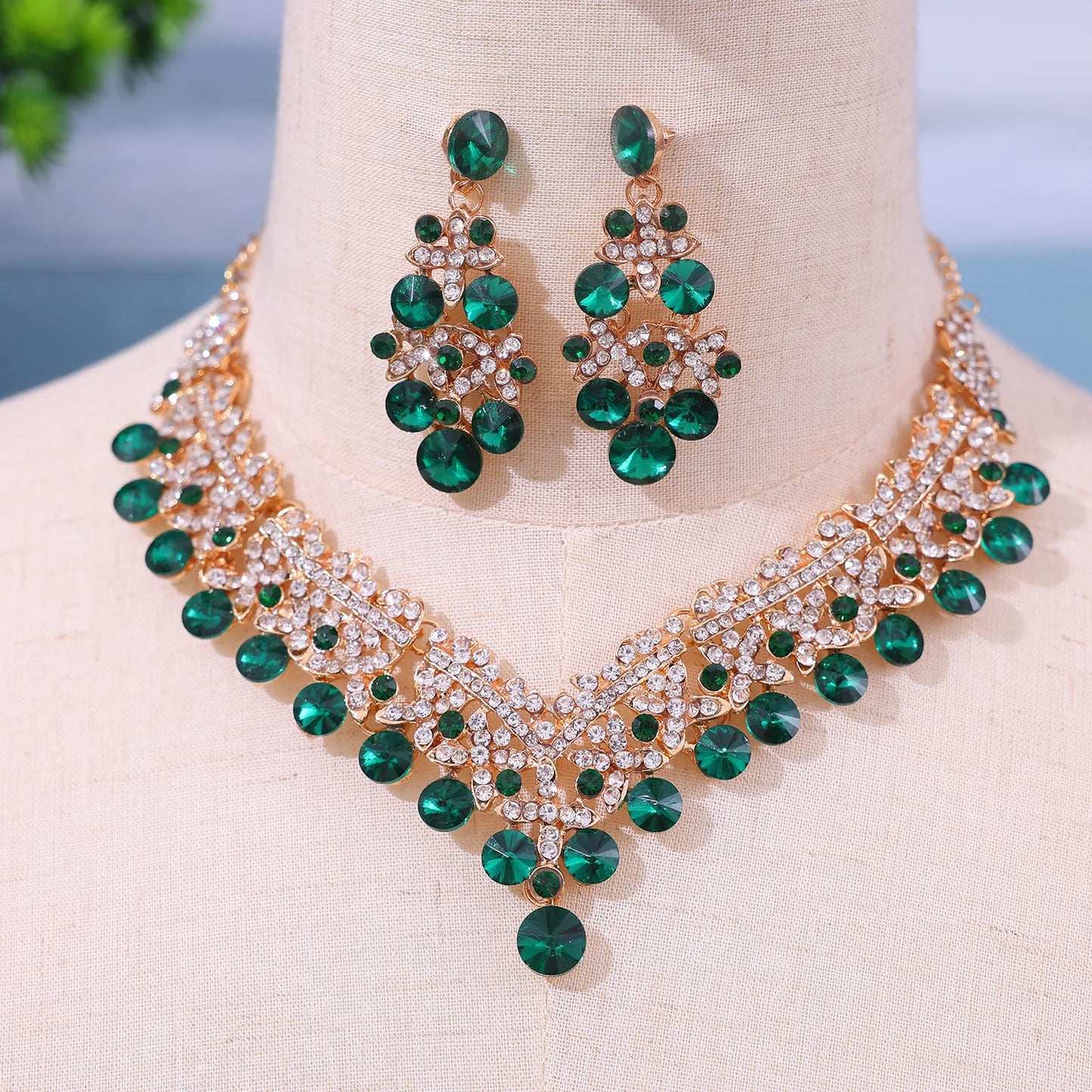 Vente chaude nouveauté femmes mode ensemble de bijoux de mariage mariée cristal collier boucles d'oreilles ensemble