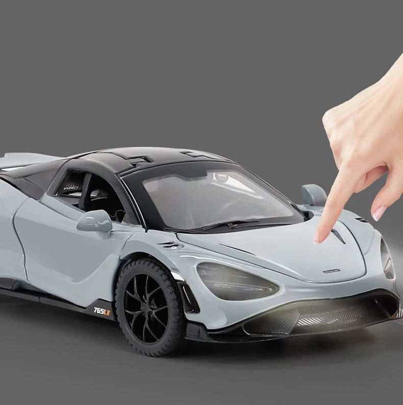 1: 32 Malaren 765TL rapide et furieux 7 modèle de voiture en alliage moulé sous pression jouet avec son et lumière véhicules décoration jouets pour enfants cadeau