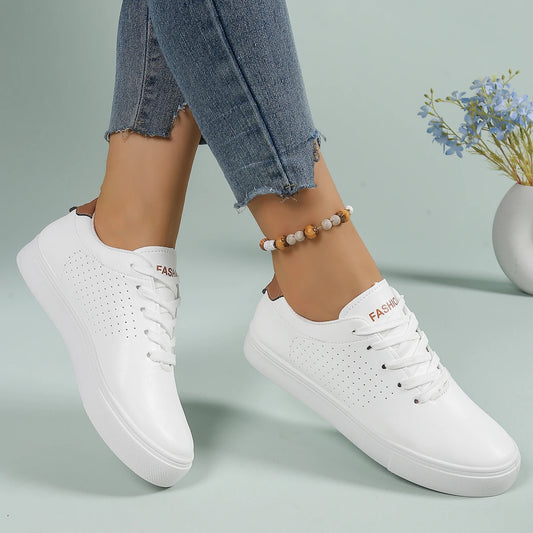 Chaussures de sport blanches coupe basse pour femmes, chaussures de sport légères, confortables et respirantes pour toutes les saisons, chaussures décontractées
