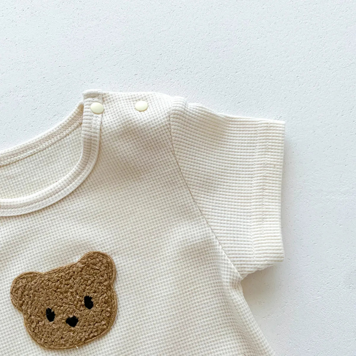 Combinaison d'été pour bébés filles et garçons, manches courtes, Patch gaufré, ours, nouveau-né, barboteuse en coton, chapeau cadeau avec oreille, nouvelle collection