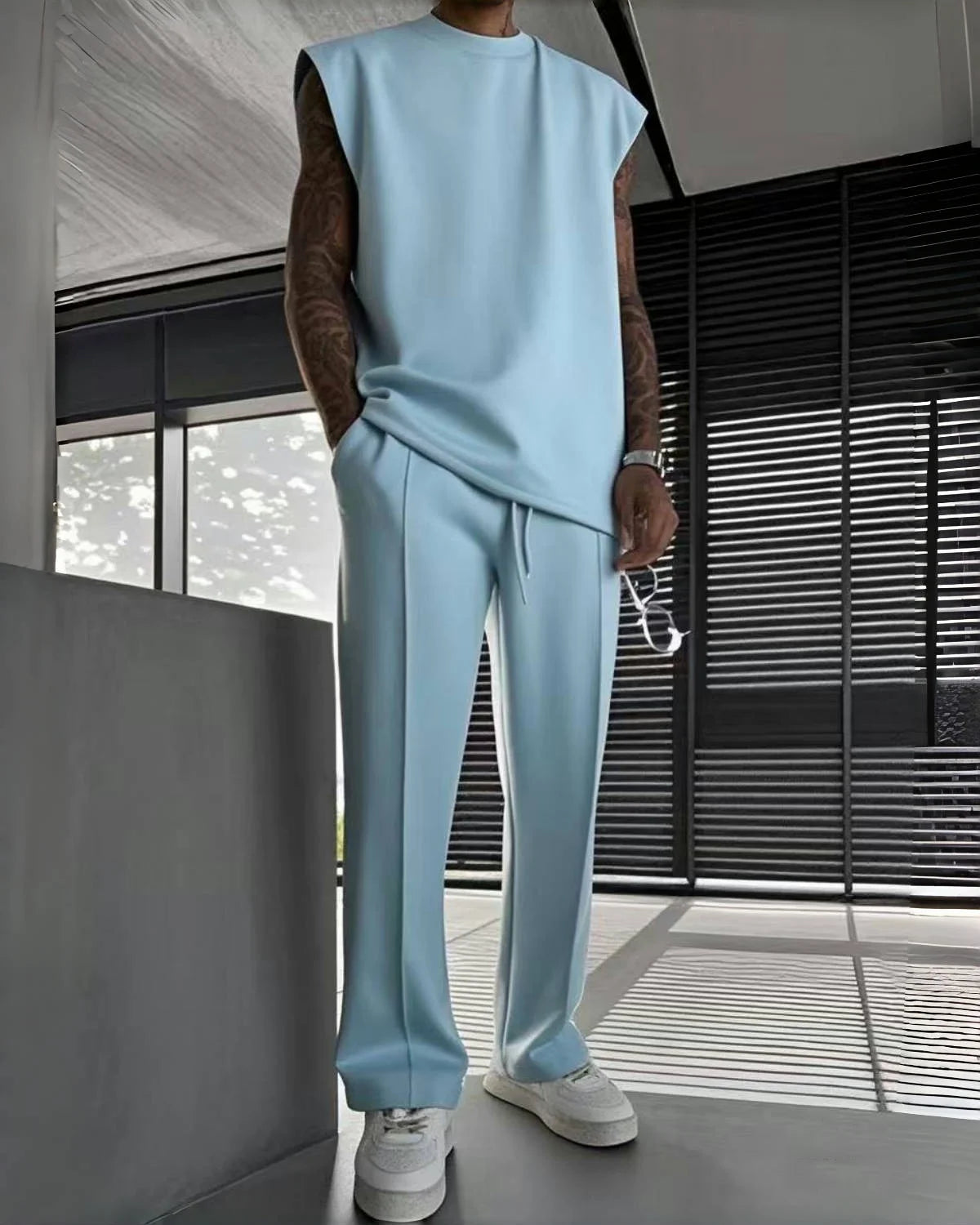 Nouveau costume de sport sans manches d'été 2025 pantalon de couleur unie décontracté pour hommes vêtements pour hommes gilet ensemble deux pièces,