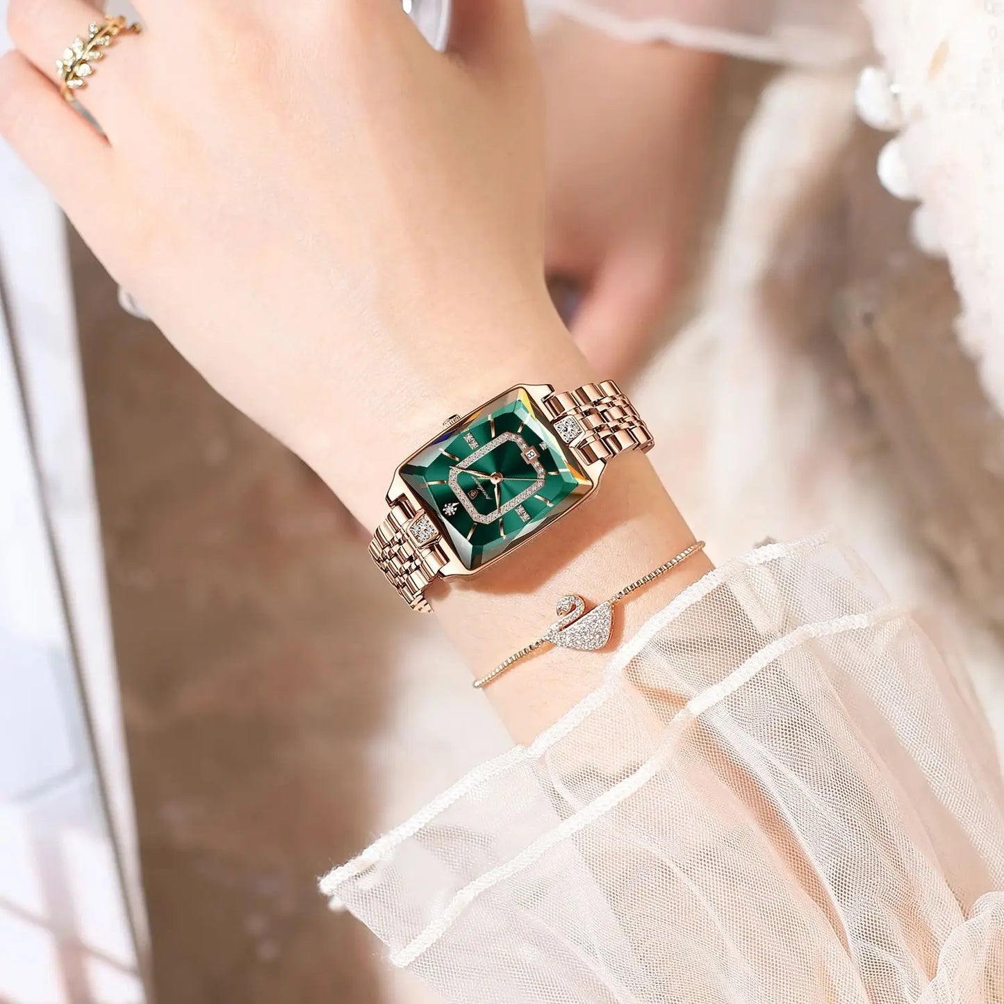 POEDAGAR montre de luxe pour femme calendrier étanche haute qualité dames montre en acier inoxydable Quartz femmes montres élégant + boîte