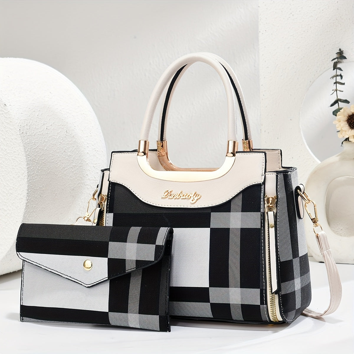 CHROSGEKEIDI Women'S Elegant Black Handbag with Golden-Tone Hardware - Large Capacity, Removable Shoulder Strap, Polyester Lining, Perfect for Work Or Travel, Travel Handbag | Sophisticated Style | Durable Zipper Closure, Lar