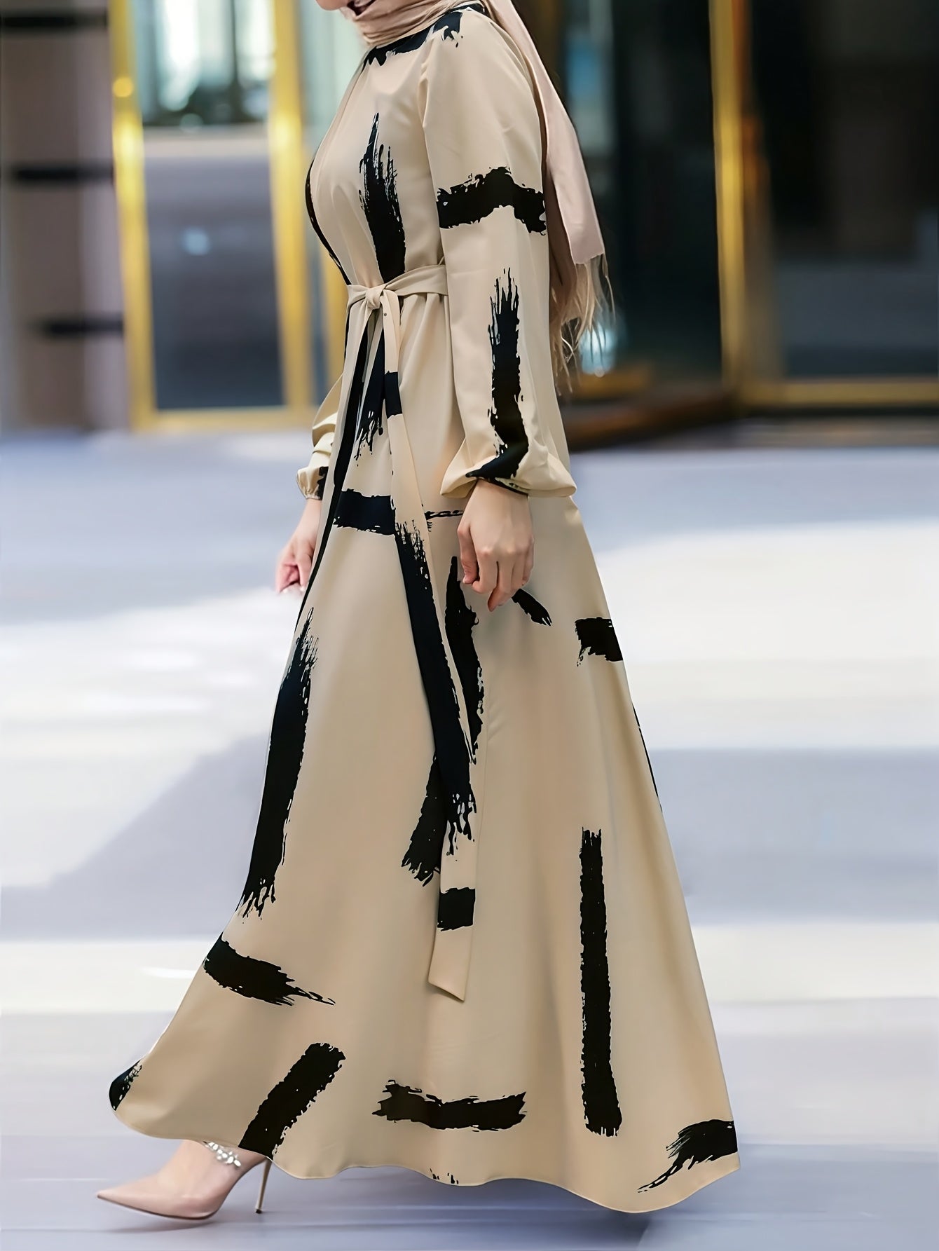 Women's Middle Eastern Ramadan Dress - Elegant Beige & black Islamic Formal attire with Tie Waist Belt, Long Sleeve Non-Stretch Dress for Ramadan, Weddings, Cultural Events - Machine Washable Modest Outfit, Muslim Dress, Reli
