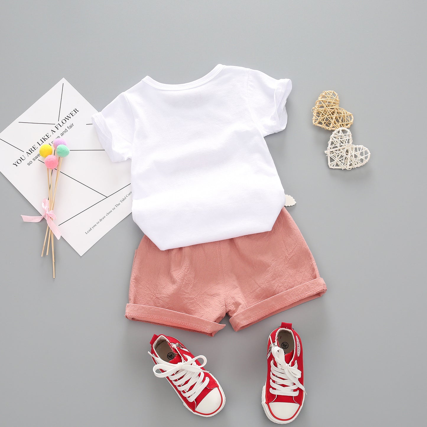 Ensemble de vêtements d'été pour bébés filles, T-Shirt et short mignons, 2 pièces/ensembles, tenues décontractées pour nourrissons, vêtements pour tout-petits, survêtements pour enfants, nouvelle collection