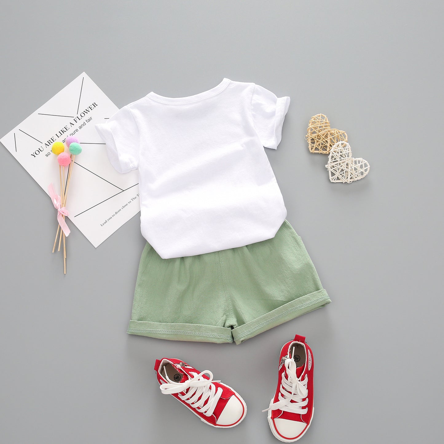 Ensemble de vêtements d'été pour bébés filles, T-Shirt et short mignons, 2 pièces/ensembles, tenues décontractées pour nourrissons, vêtements pour tout-petits, survêtements pour enfants, nouvelle collection