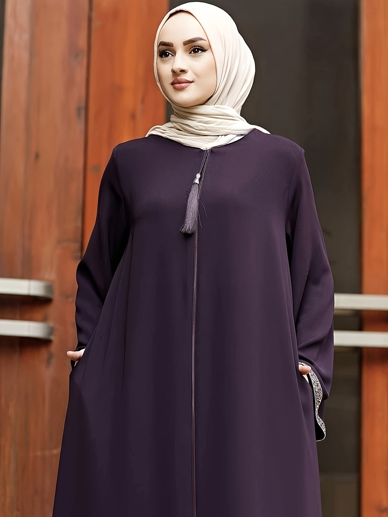 Middle Eastern Muslim Solid Color Zippered Tassel Round Neck Long Sleeve Sequined Women's Casual Abaya & No Headscarf