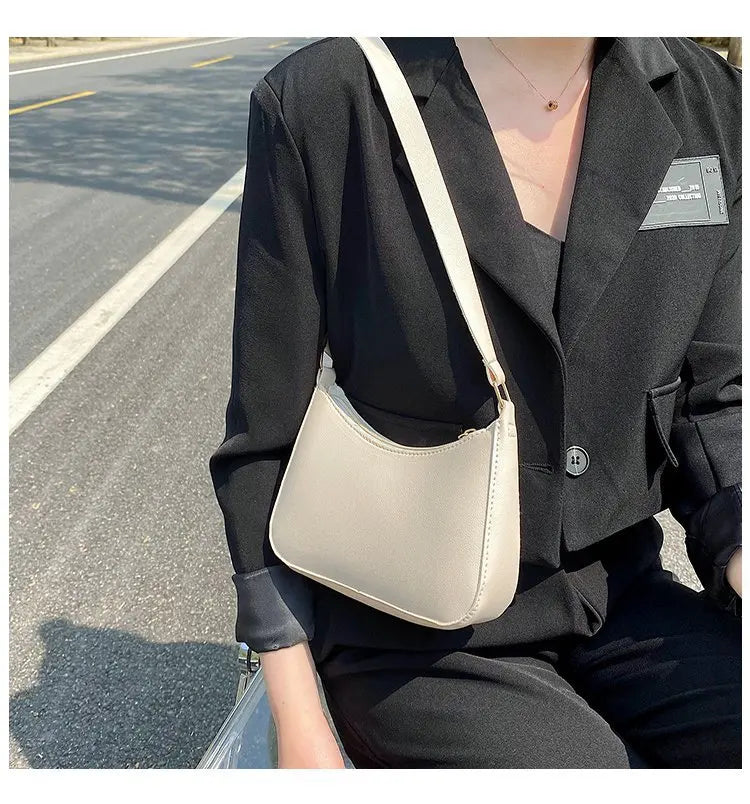 Nouveaux sacs à main de mode pour femmes rétro couleur unie en cuir PU épaule sous les bras sac décontracté femmes Hobos sacs à main sac à main femme