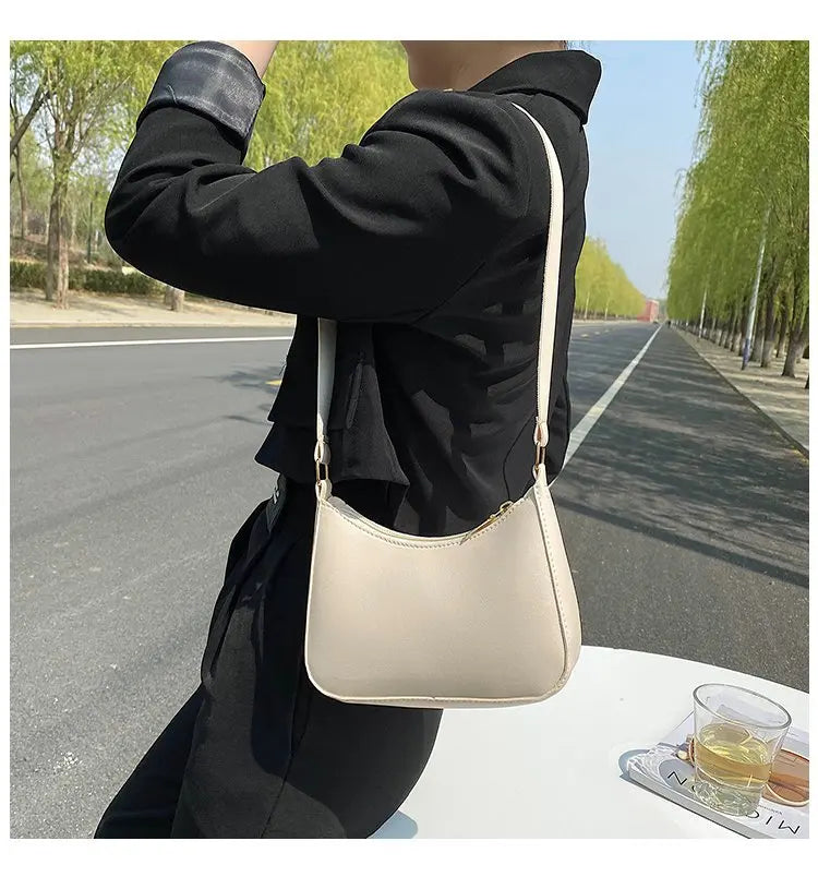 Nouveaux sacs à main de mode pour femmes rétro couleur unie en cuir PU épaule sous les bras sac décontracté femmes Hobos sacs à main sac à main femme