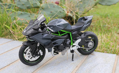 Collection de véhicules tout-terrain en plastique pour enfants, jouet modèle de bureau, moto moulée sous pression, simulation portable, décoration de voiture, maison, 1:18
