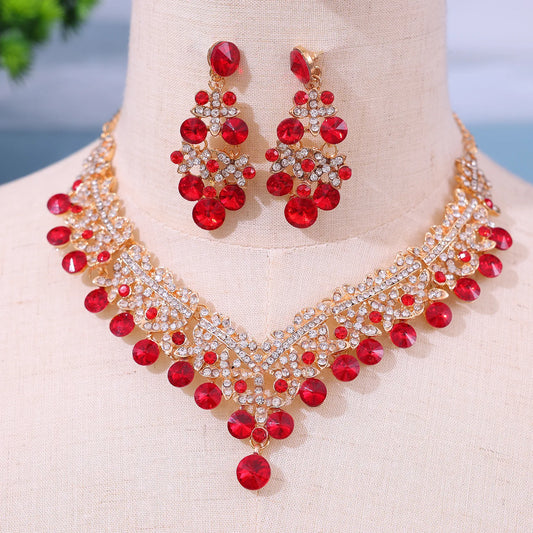 Vente chaude nouveauté femmes mode ensemble de bijoux de mariage mariée cristal collier boucles d'oreilles ensemble