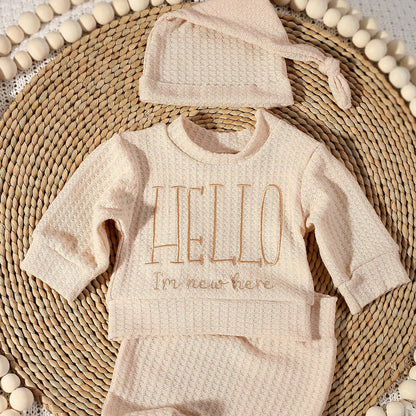 Ylsteed "bonjour" broderie nouveau-né photographie accessoires infantile barboteuse combinaison avec chapeau à nœud bébé à la maison tenue bébé Photo cadeau