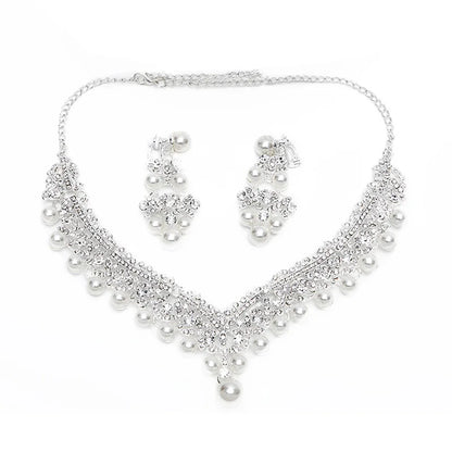 Vente chaude nouveauté femmes mode ensemble de bijoux de mariage mariée cristal collier boucles d'oreilles ensemble