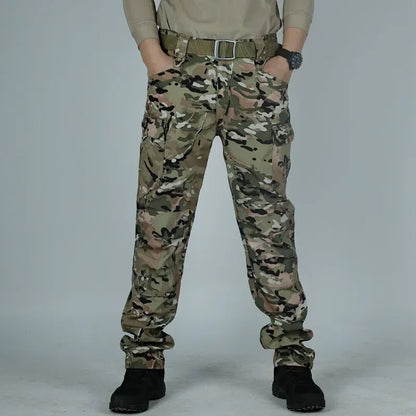 Combinaison camouflage épaisse pour hommes, ensemble d'entraînement tactique imperméable, veste à capuche multi-poches, pantalon polaire, chasse en plein air, 2 pièces, hiver