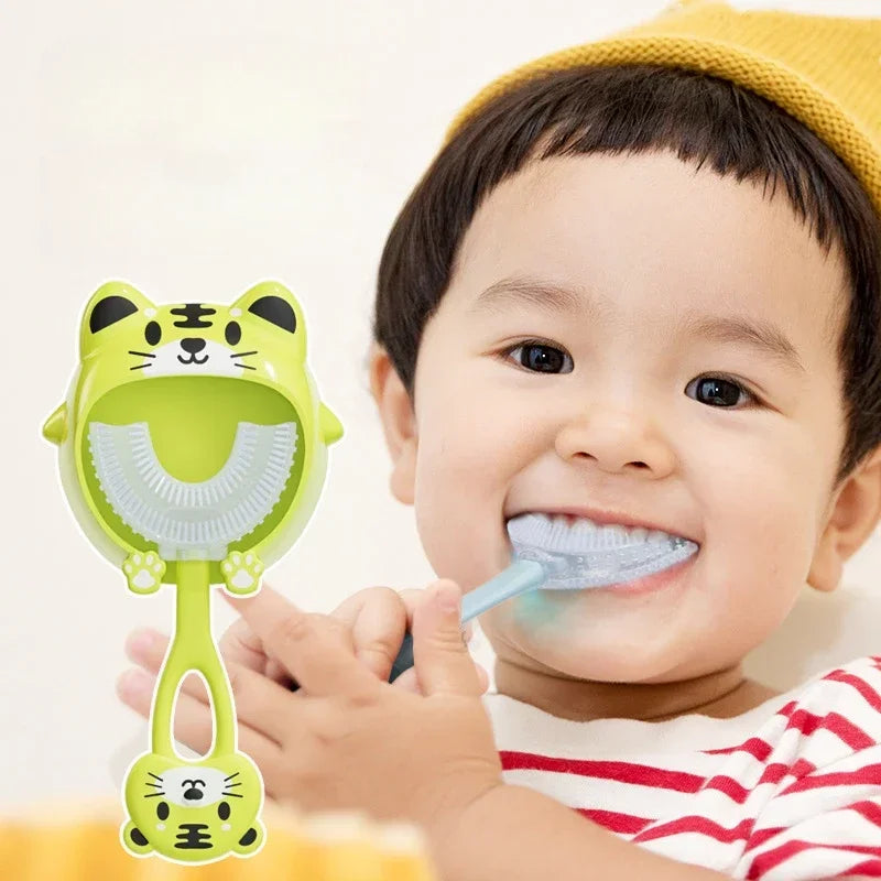 Brosse à dents en Silicone souple pour bébé de 2 à 12 ans, brosse de nettoyage des dents en forme de U à 360 degrés pour enfants de 2 à 12 ans
