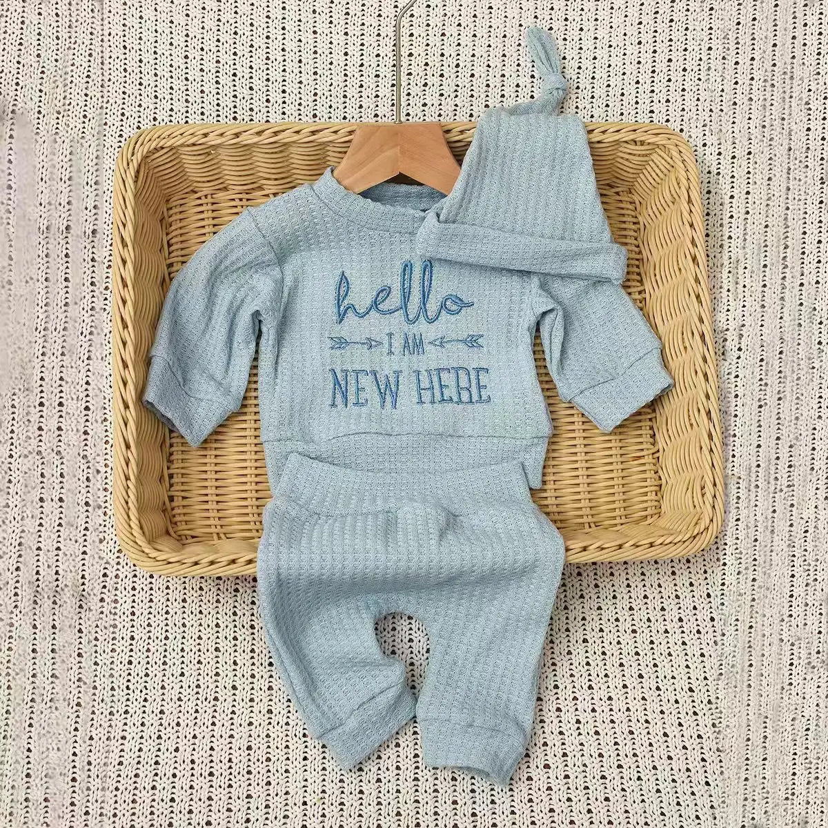 Ylsteed "bonjour" broderie nouveau-né photographie accessoires infantile barboteuse combinaison avec chapeau à nœud bébé à la maison tenue bébé Photo cadeau
