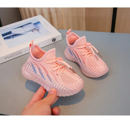 Chaussures légères décontractées en noix de coco pour enfants tissées avec semelles en caoutchouc pour bébés, garçons et filles. Bre de maille de sports de plein air antidérapant