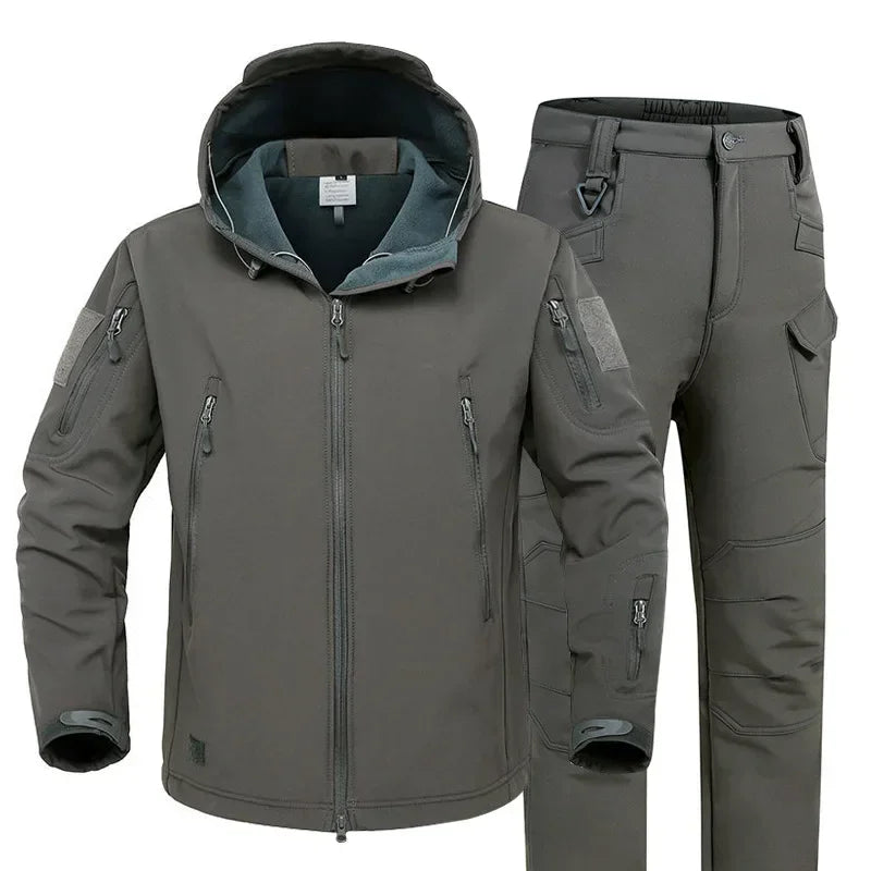 Combinaison camouflage épaisse pour hommes, ensemble d'entraînement tactique imperméable, veste à capuche multi-poches, pantalon polaire, chasse en plein air, 2 pièces, hiver