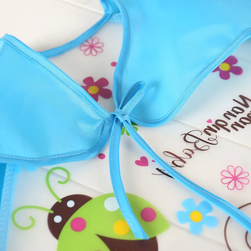 Bavoir anti-salissures pour bébé de 0 à 3 ans, manteau à manches longues, avec sangle, doux, mignon, motif de dessin animé, D343