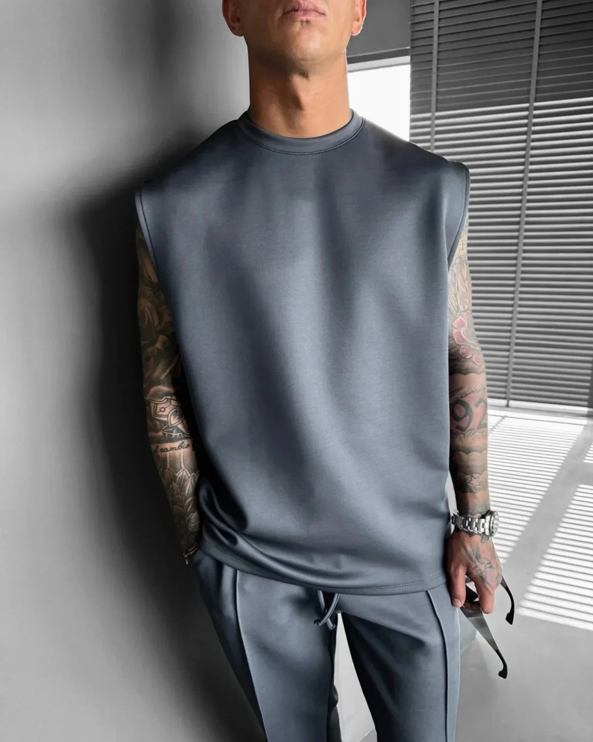 Combinaison de sport sans manches pour hommes, pantalon décontracté de couleur unie, vêtements pour hommes, ensemble deux pièces, nouvelle collection été 2025