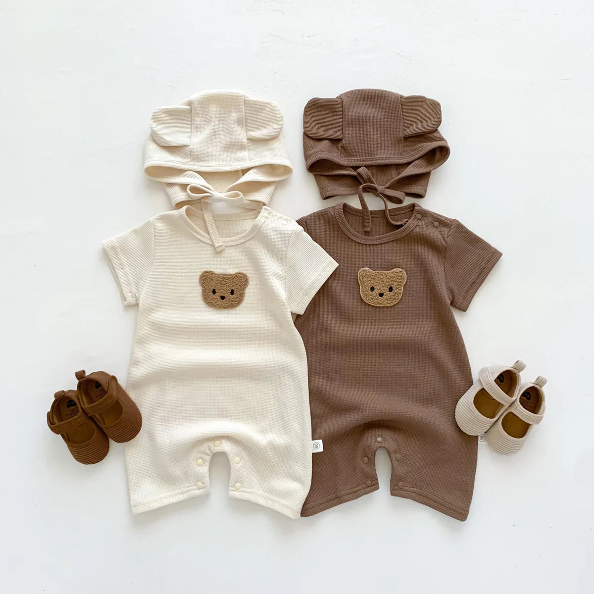 Combinaison d'été pour bébés filles et garçons, manches courtes, Patch gaufré, ours, nouveau-né, barboteuse en coton, chapeau cadeau avec oreille, nouvelle collection