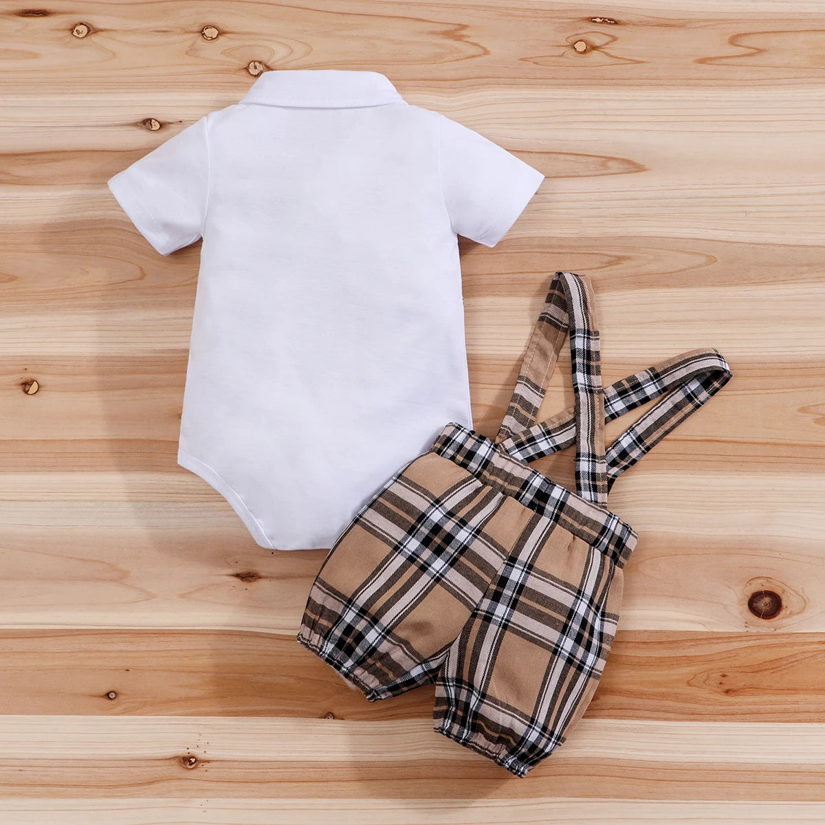 IURNXB – ensemble de vêtements pour bébé, 2 pièces, manches courtes, body ours à carreaux + pantalon à bretelles, tenues pour nouveau-né de 1 à 18 mois