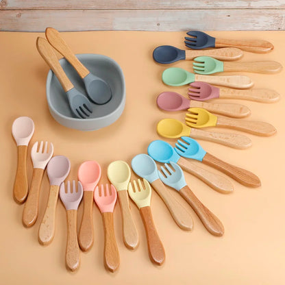 2 pièces/ensemble vaisselle bébé cuillère fourchette ensemble enfants Silicone bois alimentation formation bébé vaisselle couverts bébé alimentation fournitures
